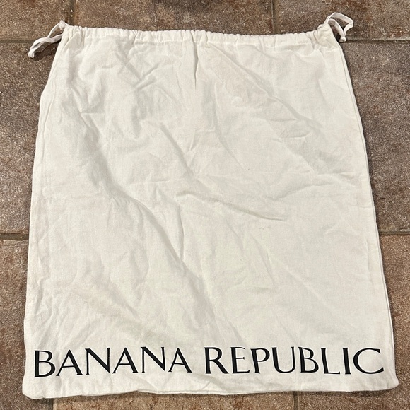 Banana Republic Handbags - Banana Republic Extra Large Whute Flannel Drawstring Dust Bag